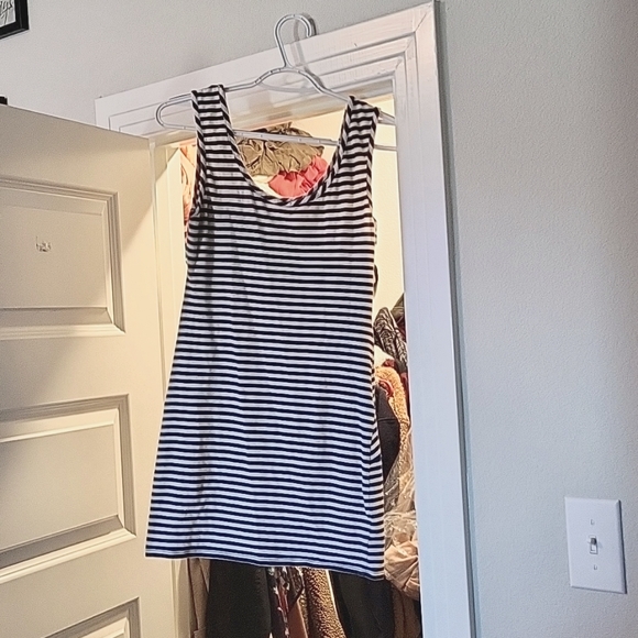 Stripes Bodycon - Picture 2 of 2